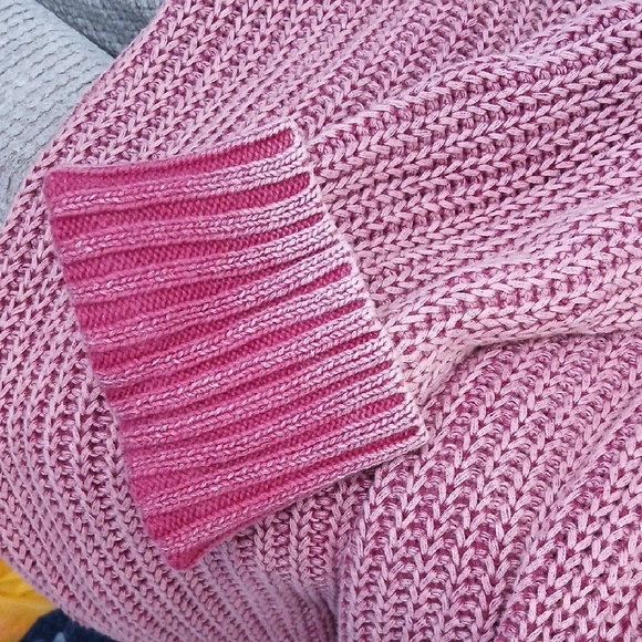 Free People Pink Off-the-Shoulder Sweater - Picture 4 of 6